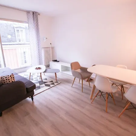 Luckey Homes - Cote Ferembach * Paris